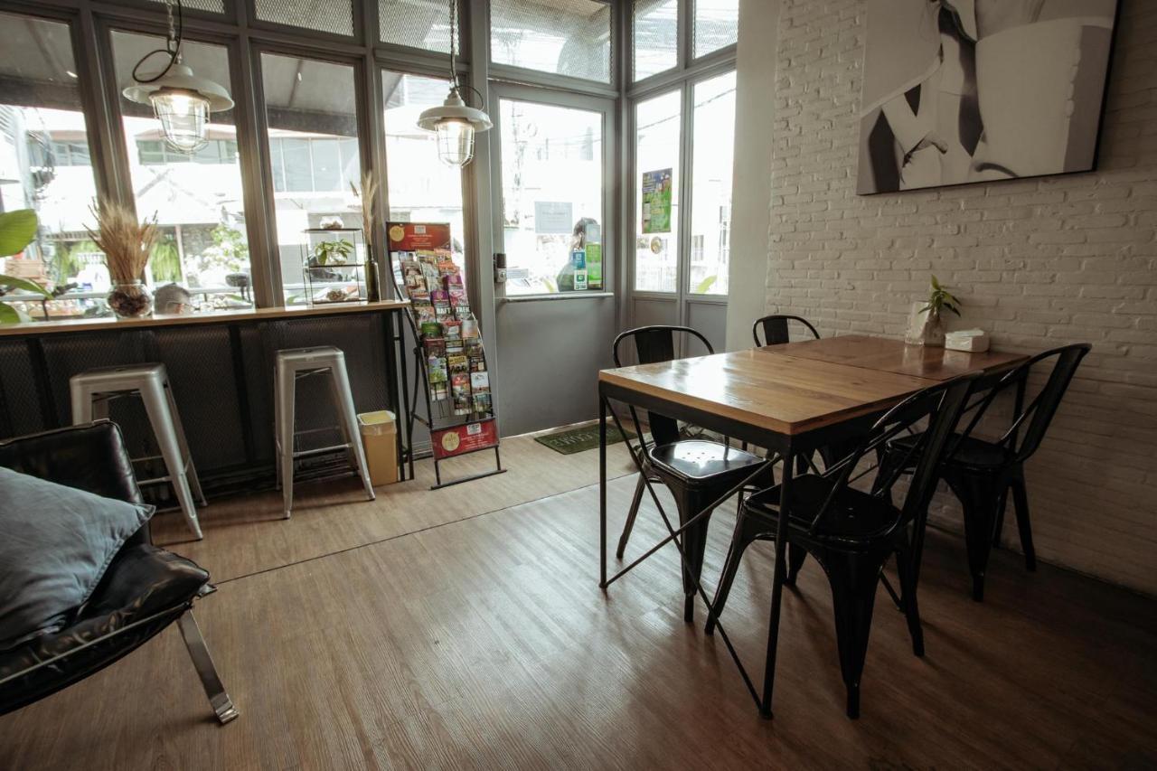 チエンマイ ファッション ポシェテル Bed & Breakfast エクステリア 写真
